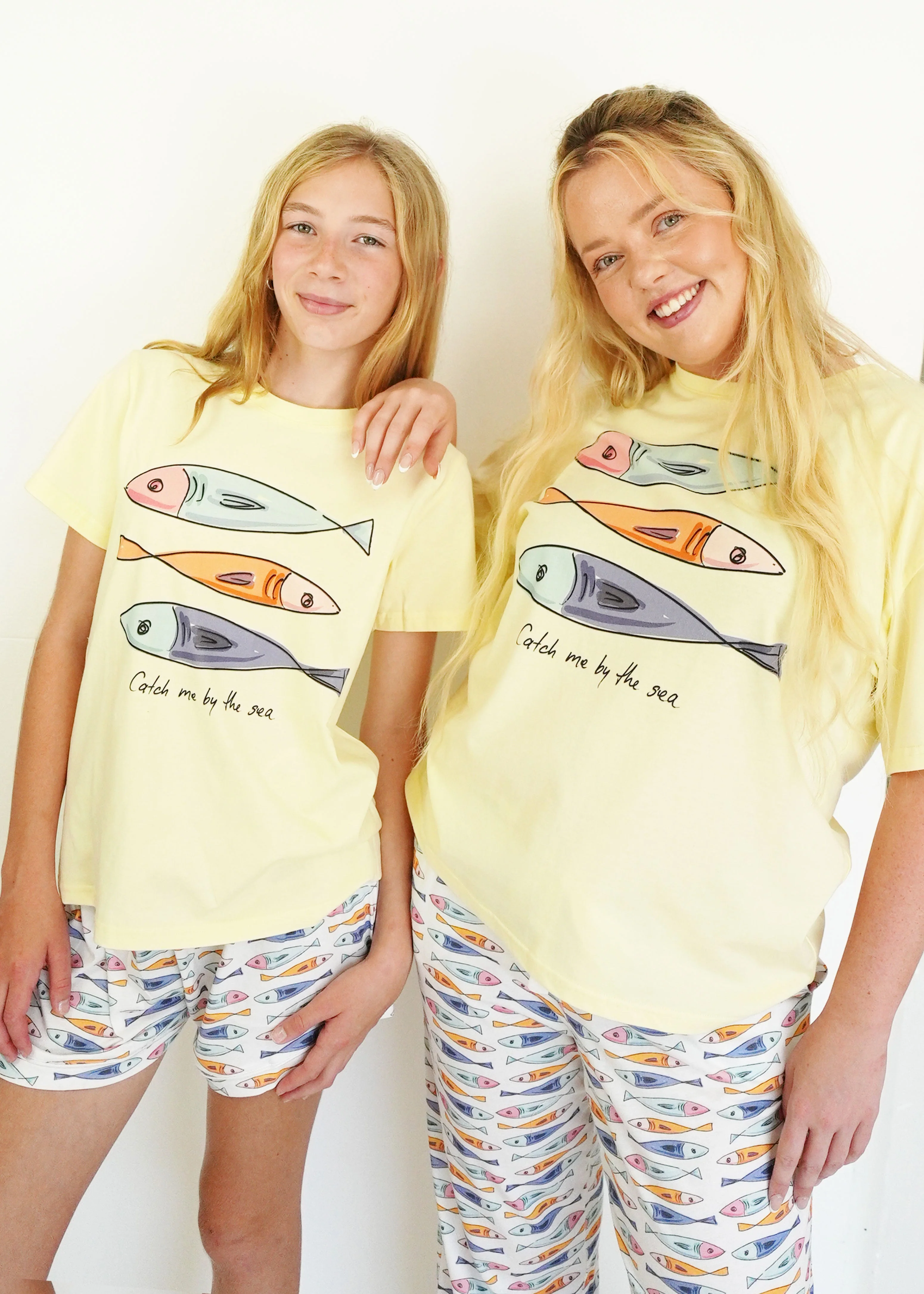 Girls - Catch Me By The Sea T-Shirt & Short Pants PJ Set - Image 5