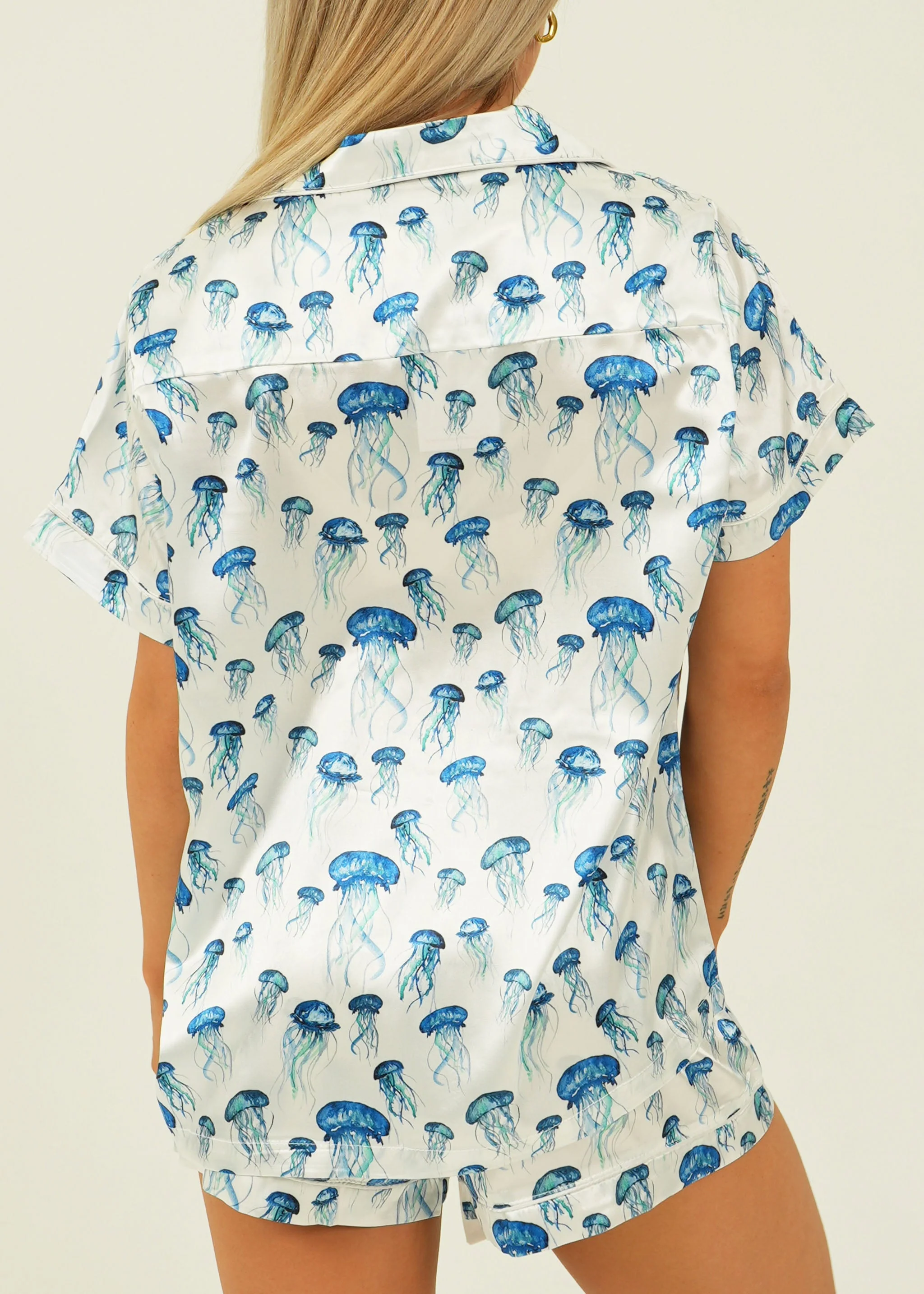 Girls Jellyfish Satin Short Pajama Set - Image 3