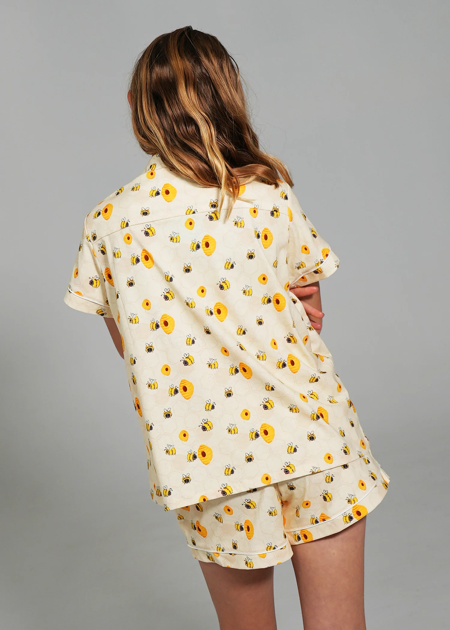 Girls - Yellow Bumble Bees Jersey Knit Cotton Short PJ Set - Image 3