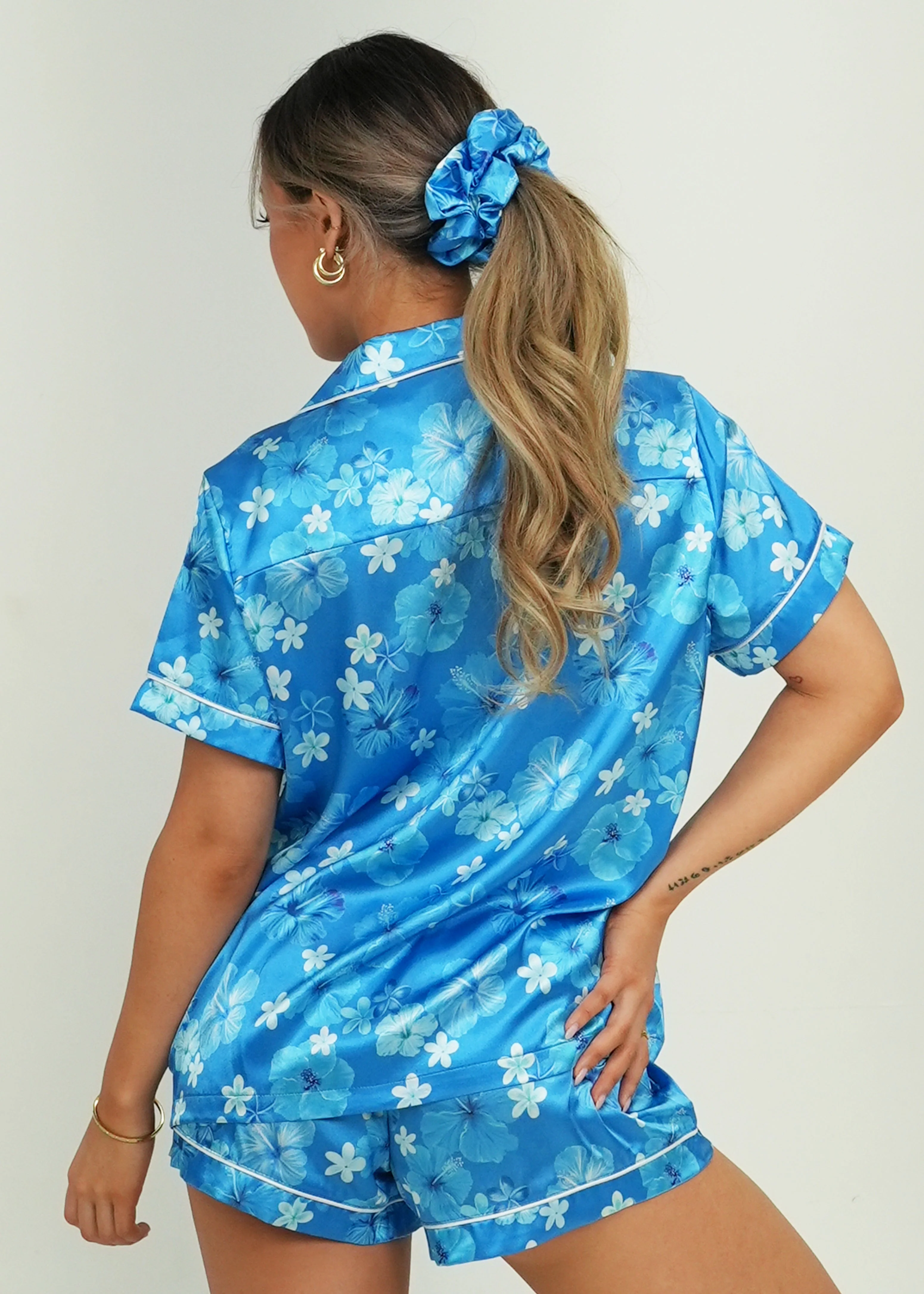 Hawaiian Daze - Blue Short Satin PJ Set - Image 6